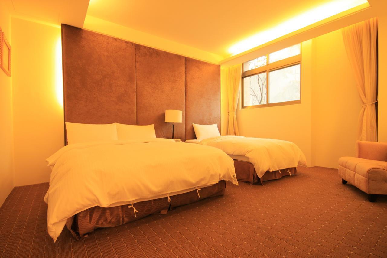 Mountain Fish Water Hotel Jiji Habitación foto