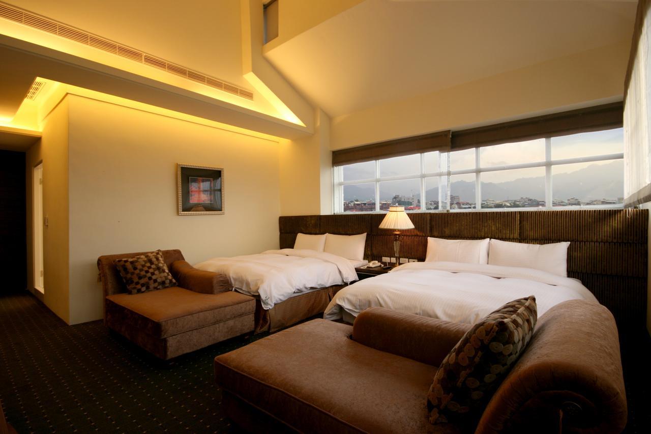 Mountain Fish Water Hotel Jiji Habitación foto